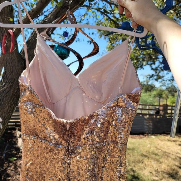 Prom/homecoming dress - Picture 4 of 4